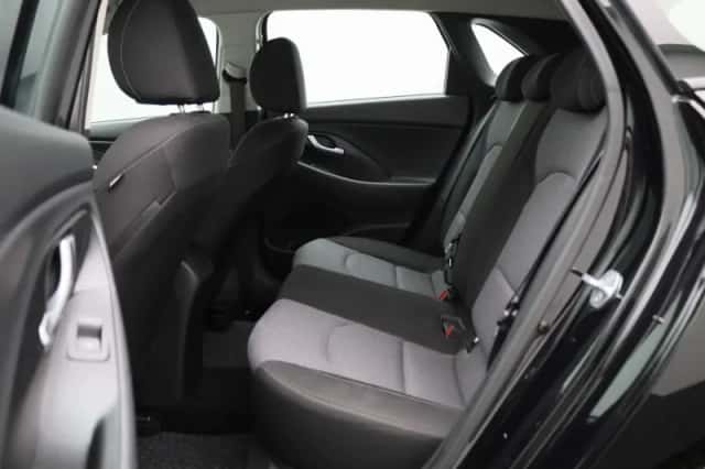 Hyundai i30 (2021) thumbnail 12