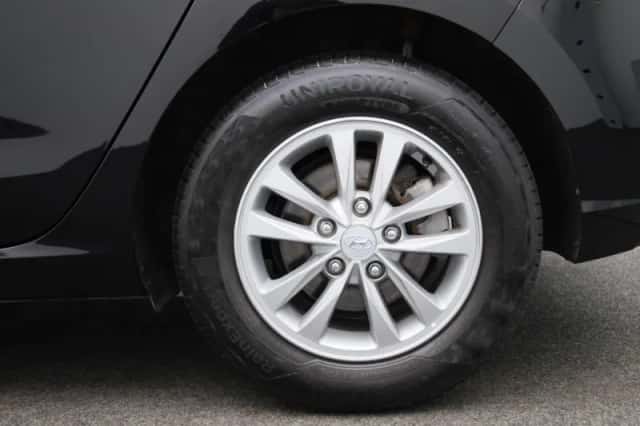 Hyundai i30 (2021) thumbnail 13