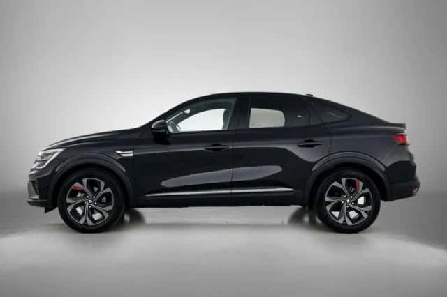 Renault Arkana (2022) thumbnail 2