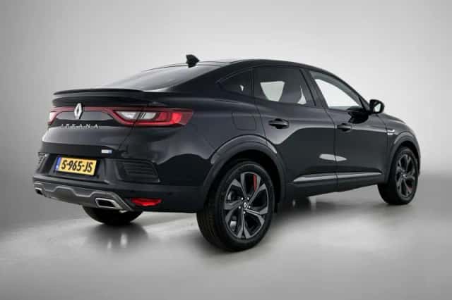 Renault Arkana (2022) thumbnail 4