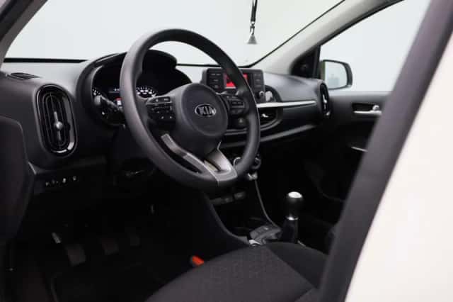 Kia Picanto (2021) thumbnail 26