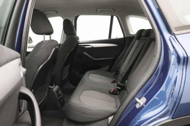 BMW X1 (2022) thumbnail 12