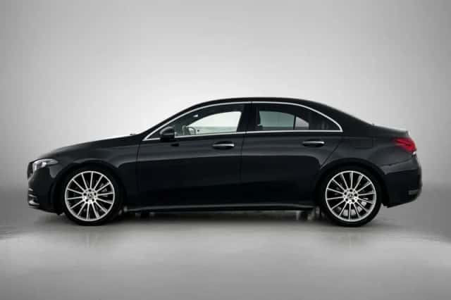 Mercedes-Benz A-Klasse (2020) thumbnail 2