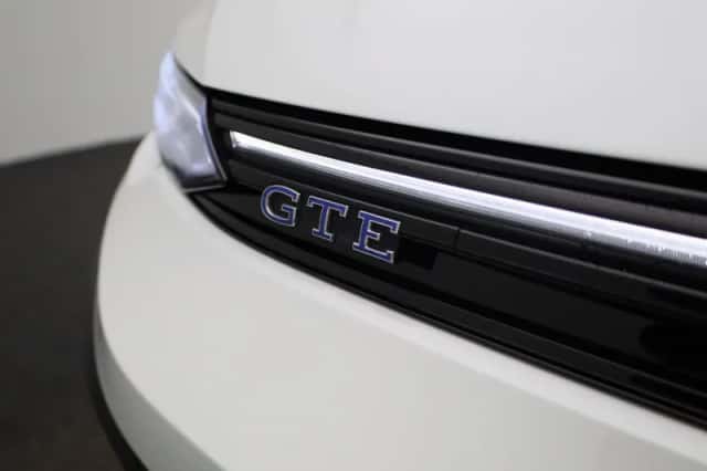 Volkswagen Golf (2024) thumbnail 49