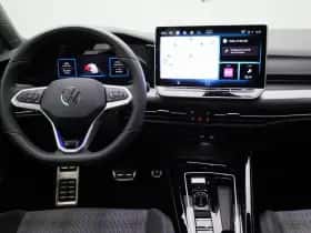 Volkswagen Golf (2024) thumbnail 7