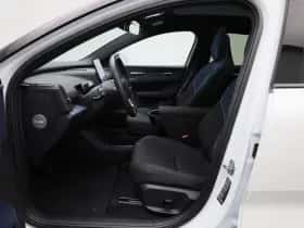 Volvo EX30 thumbnail 9