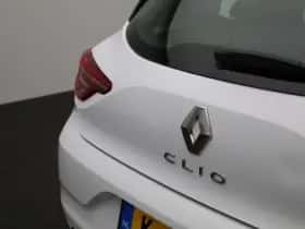 Renault Clio thumbnail 32