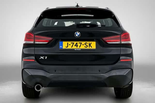 BMW X1 (2020) thumbnail 3