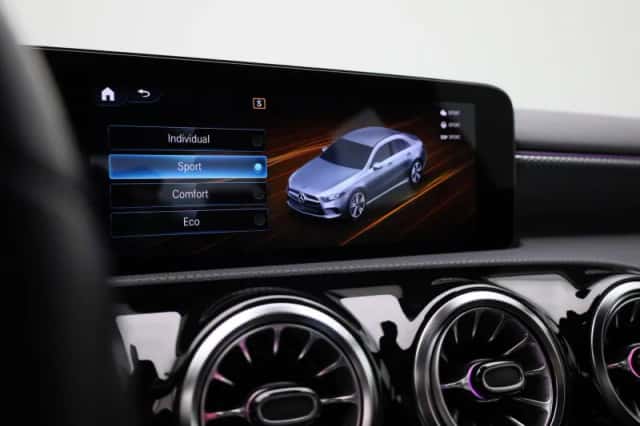 Mercedes-Benz A-Klasse (2021) thumbnail 32