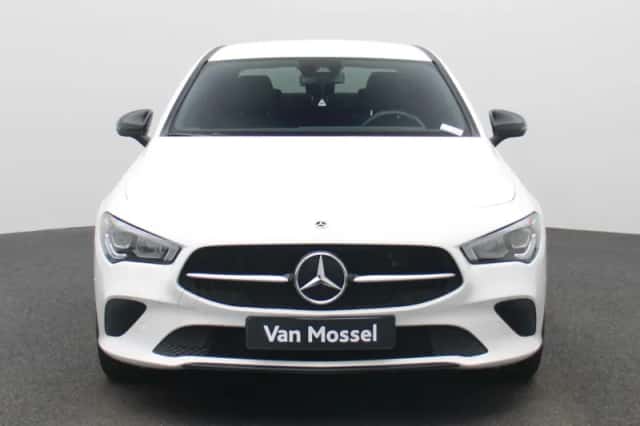 Mercedes-Benz CLA-Klasse (2023) thumbnail 3