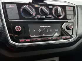 Volkswagen Up! thumbnail 6