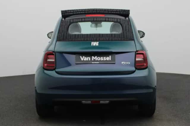 Fiat 500C (2023) thumbnail 5