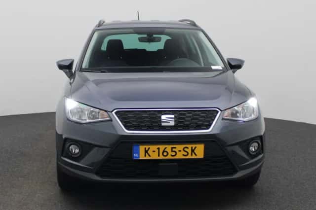 SEAT Arona (2021) thumbnail 3