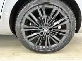 Škoda Superb thumbnail 42