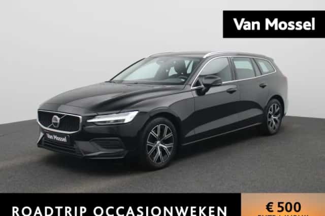 Volvo V60 (2022) thumbnail 1