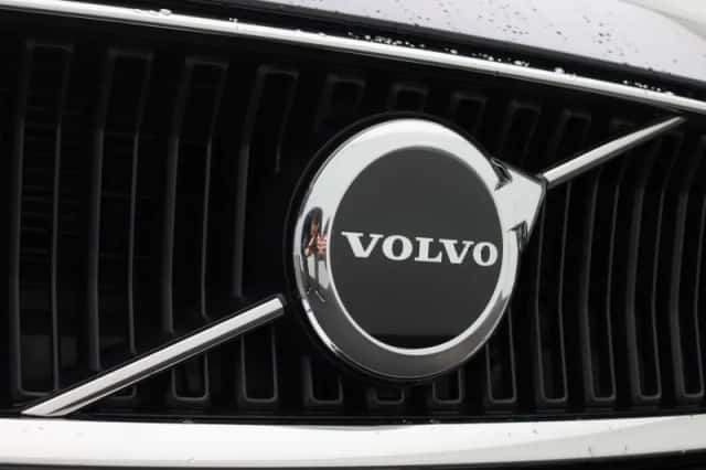 Volvo V60 (2022) thumbnail 38