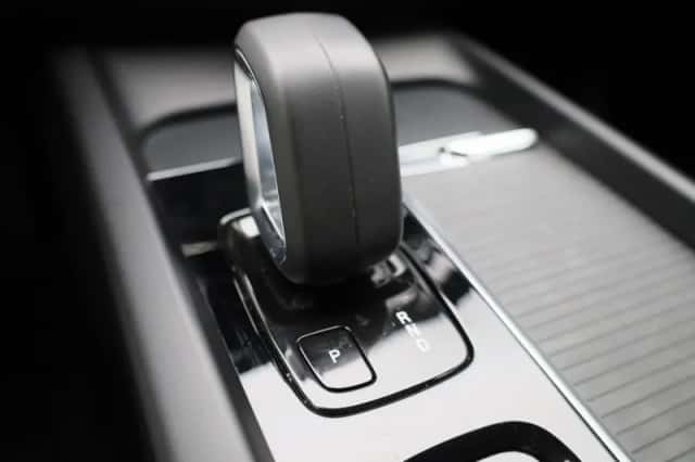 Volvo XC60 (2021) thumbnail 21