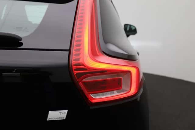 Volvo XC40 (2022) thumbnail 40