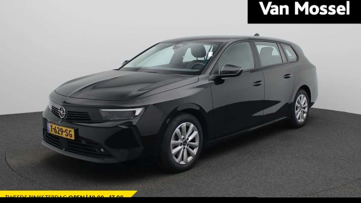 Opel Astra (2023) — foto 1