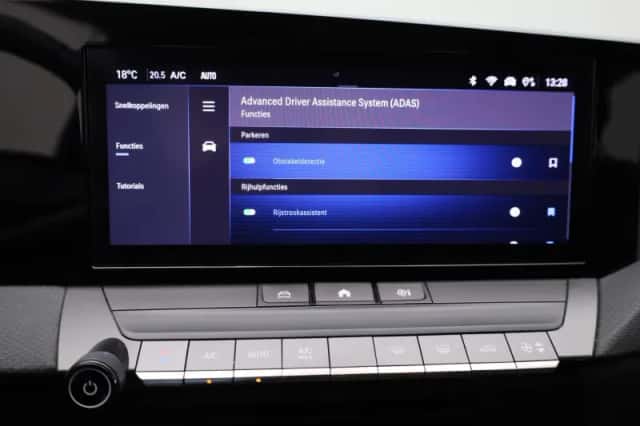 Opel Astra (2023) thumbnail 27