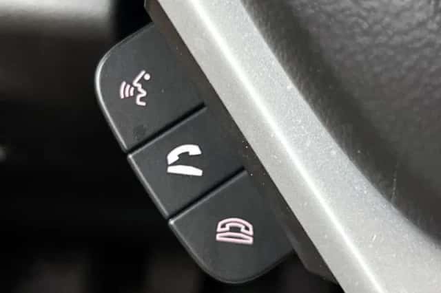 Suzuki S-Cross (2019) thumbnail 30