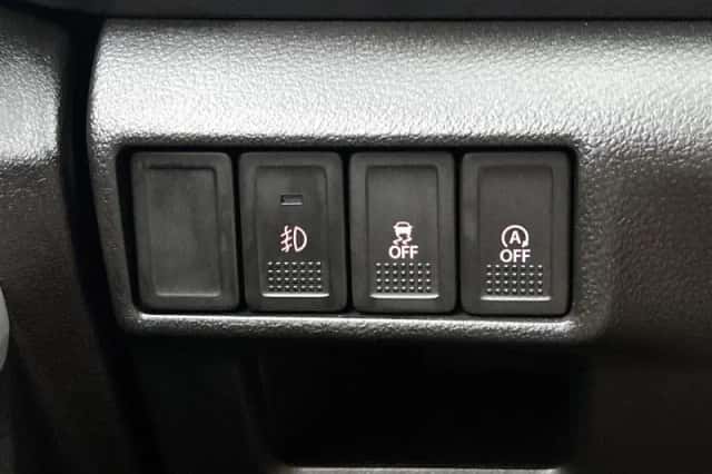 Suzuki S-Cross (2019) thumbnail 6