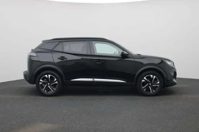 Peugeot 2008 (2022) thumbnail 6