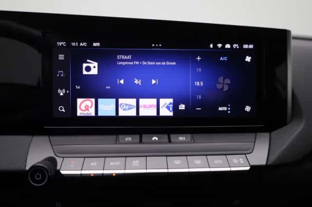 Opel Astra (2023) thumbnail 19