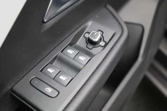 Opel Astra (2023) thumbnail 27