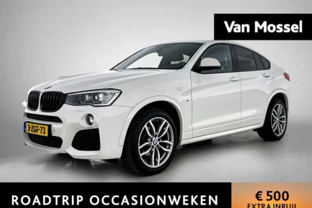BMW X4 (2015) thumbnail 1