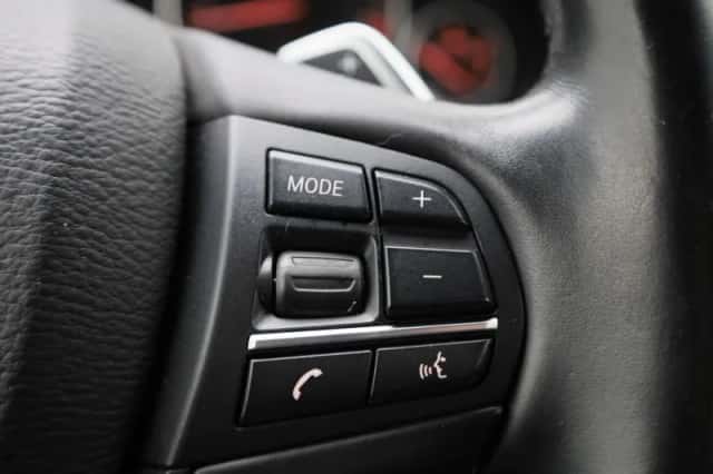 BMW X4 (2015) thumbnail 24