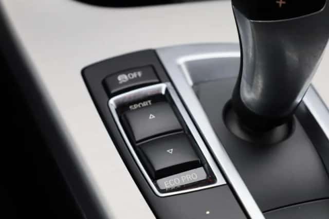 BMW X4 (2015) thumbnail 28