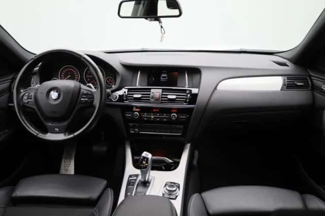 BMW X4 (2015) thumbnail 38
