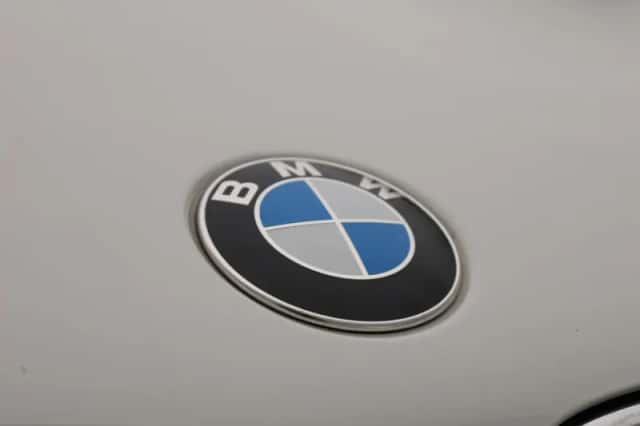 BMW X4 (2015) thumbnail 41
