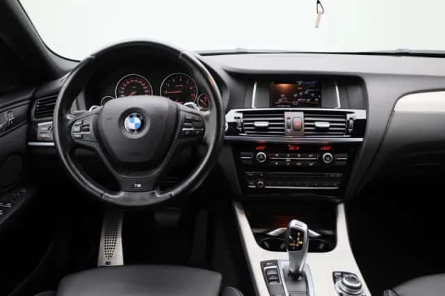 BMW X4 (2015) thumbnail 7