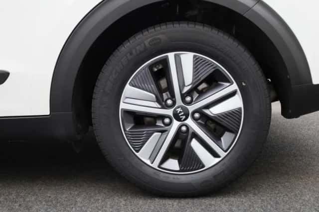 Kia Niro (2021) thumbnail 13