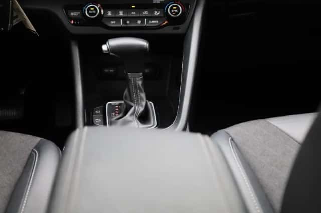 Kia Niro (2021) thumbnail 10