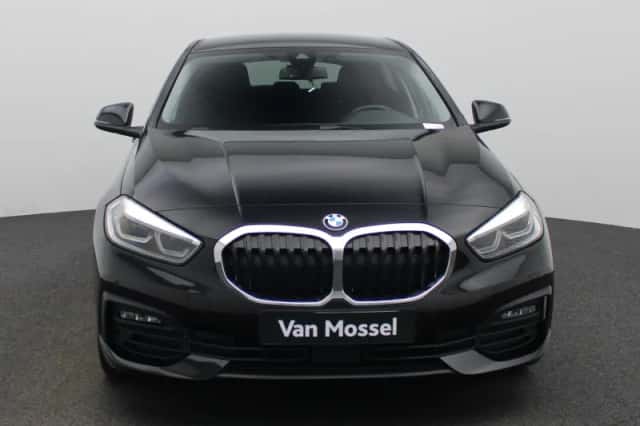 BMW 1-Serie (2021) thumbnail 3