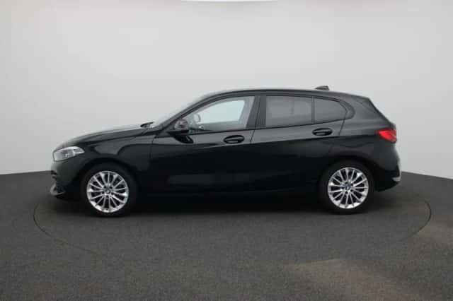 BMW 1-Serie (2021) thumbnail 4