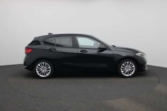 BMW 1-Serie (2021) thumbnail 6
