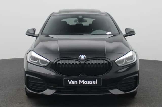 BMW 1-Serie (2023) thumbnail 3