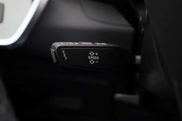 Audi A6 (2023) thumbnail 16