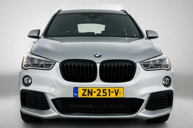 BMW X1 (2019) thumbnail 5