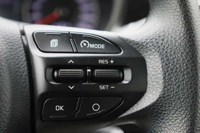 Kia Picanto (2022) thumbnail 21