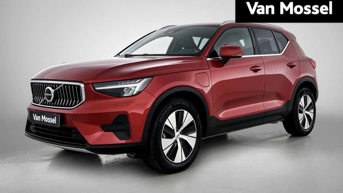 Volvo XC40 — foto 1