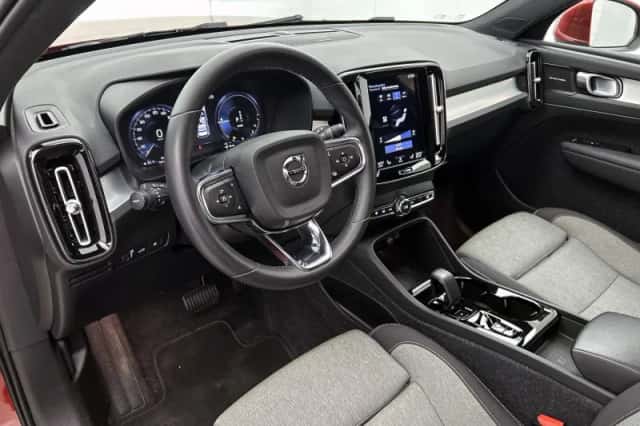 Volvo XC40 (2022) thumbnail 23