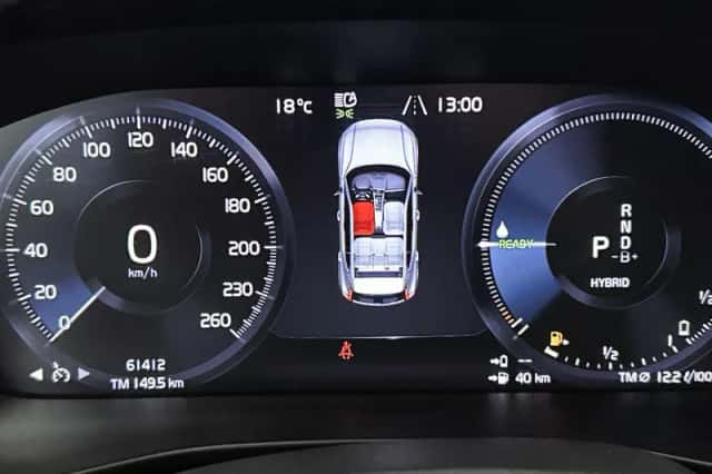 Volvo XC40 (2022) thumbnail 24