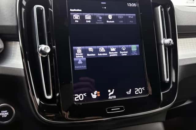 Volvo XC40 (2022) thumbnail 10