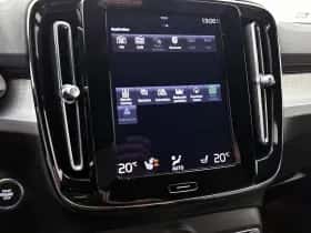 Volvo XC40 thumbnail 10