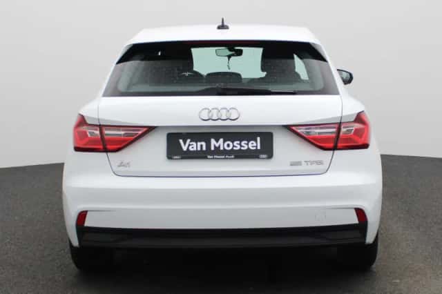Audi A1 (2022) thumbnail 5